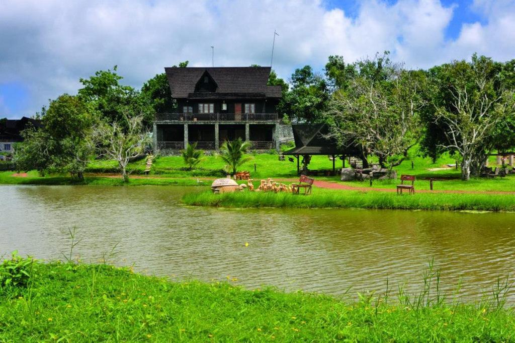 Kma Shwe Pyi Bago Resort エクステリア 写真