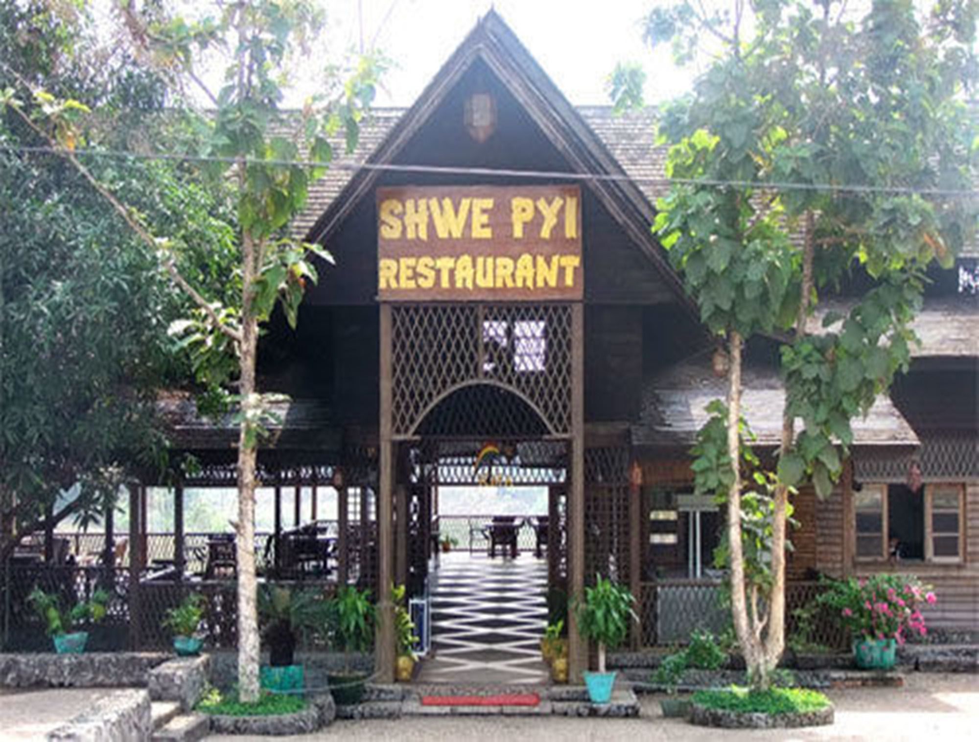 Kma Shwe Pyi Bago Resort エクステリア 写真